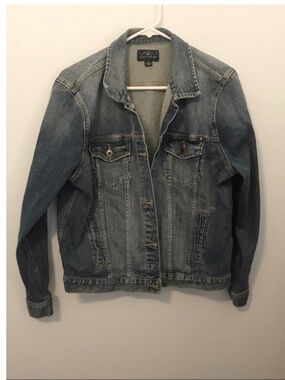 Lucky Brand Women’s Classic Denim Jacket - XL